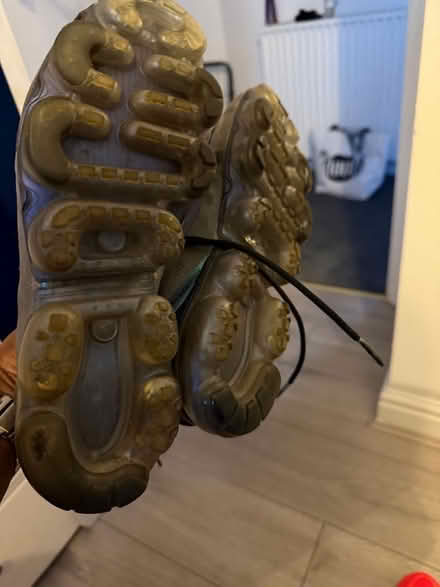 Photo of free Size 7 Nike vapor max (Tyburn B24) #2