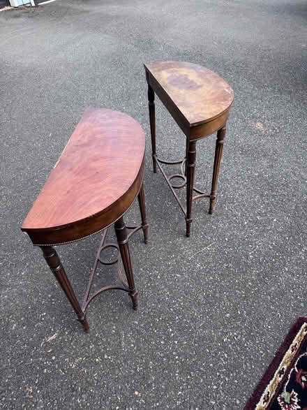 Photo of free Misc furniture (Mill Creek Town Center N) #4