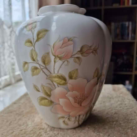Photo of free Various Decorative Ceramics (Lower Place OL16) #1