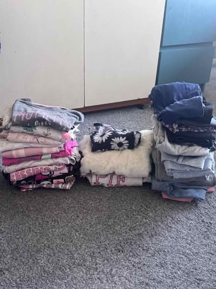 Photo of free Girls clothes (Shooter hill) #1