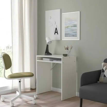 Photo of Small computer desk! (Stenson Fields CP DE24) #1