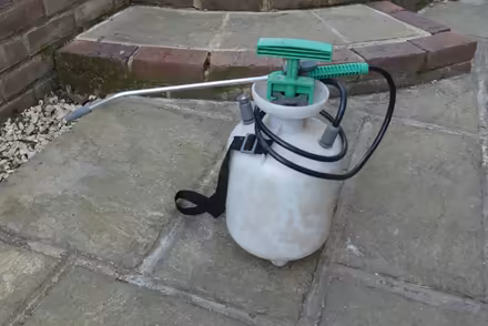Photo of free Garden pressure sprayer (Downley HP13) #2