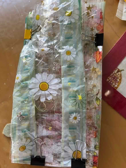 Photo of free Cellophane goody bags x20 (Saratoga Village) #1