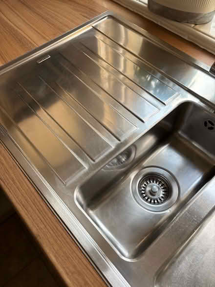 Photo of free Kitchen sink & tap (Berkhamsted HP4) #2