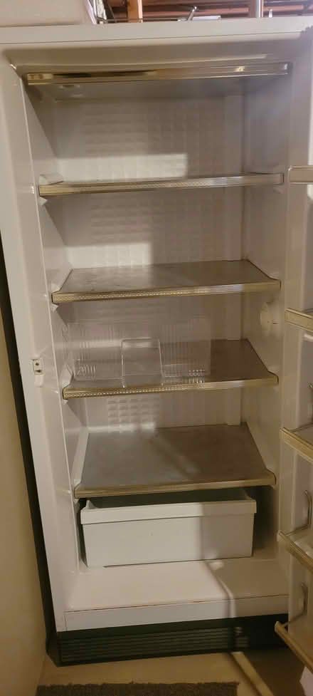 Photo of free Amana 13 upright freezer (Arlington Heights, Il) #2