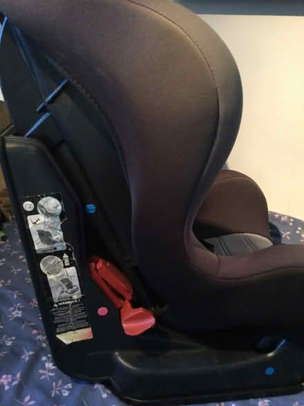Photo of free Child Car Seat (Cox Green SL6) #3