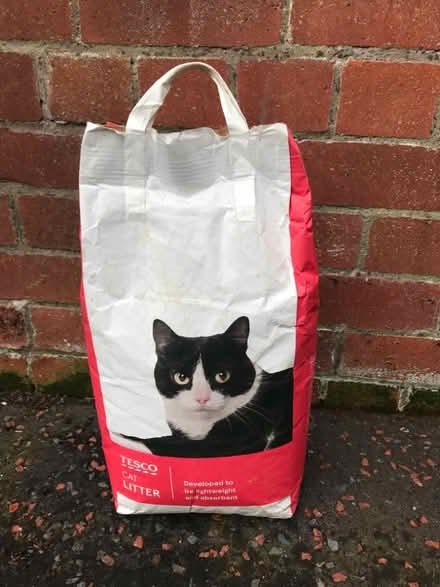 Photo of free Cat litter (BT15) #1