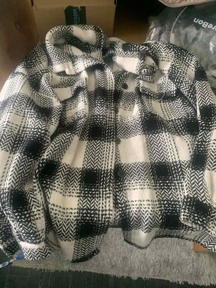 Photo of free Boohoo size 22 shacket (B34) #1