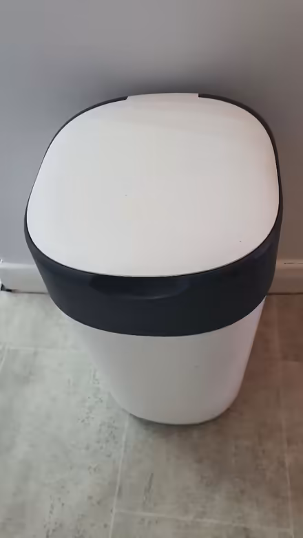 Photo of free Tommee tippee nappy bin (thornton heath CR7) #2