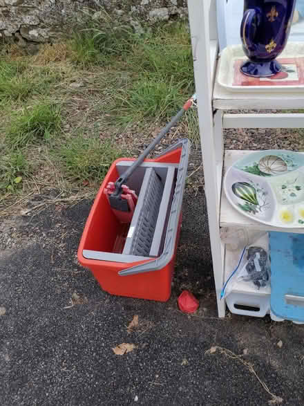 Photo of free Various items on outside shelves (Pathead EH37) #2