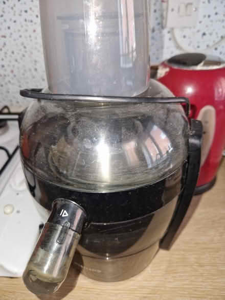Photo of free Juicer (Near Cheltenham Rail Station) #1
