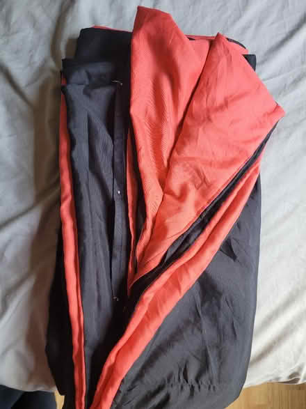Photo of free Duvet cover king size (GU227) #1