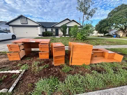 Photo of free desk 5 pieces (Brandon, Florida) #1