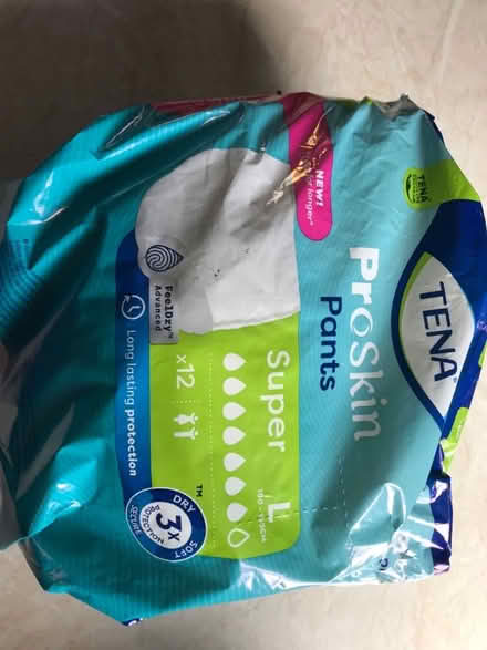 Photo of free Tena proskin pants (BT15) #1