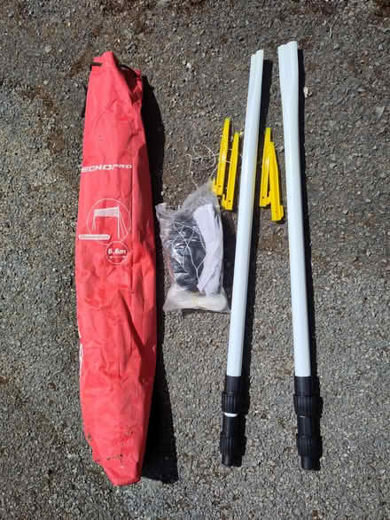 Photo of free Garden badminton net (Wandsworth Common SW12) #1