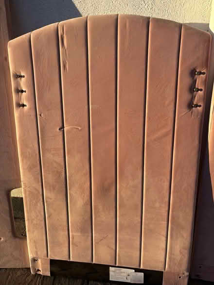 Photo of free Small pink velvet bunk bedd (Athlone) #2