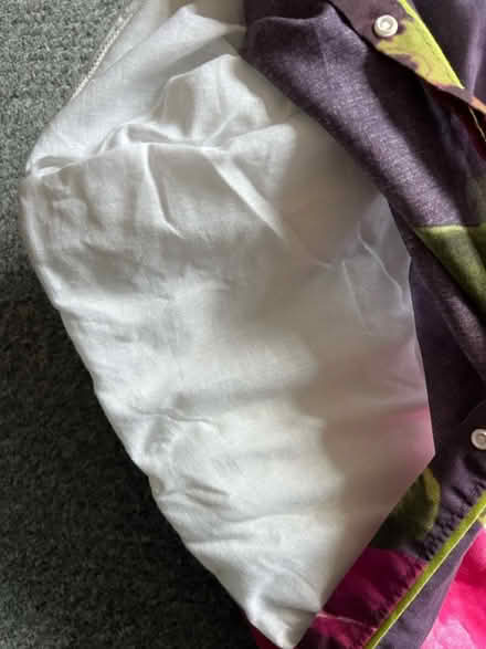Photo of free 10.5 Tog King Size Duvet with Cover (Dunfermline KY12 9) #3