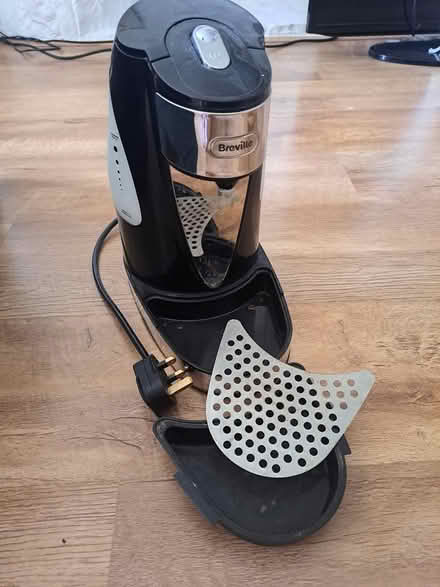 Photo of free Breville HotCup Kettle (Horsham RH13) #2