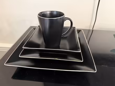 Photo of free Modern black dinnerware (Mount Vernon, NY) #1