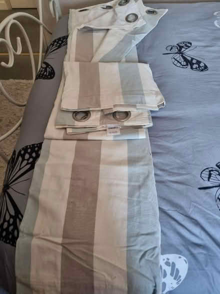 Photo of free Curtains (CT11) #1