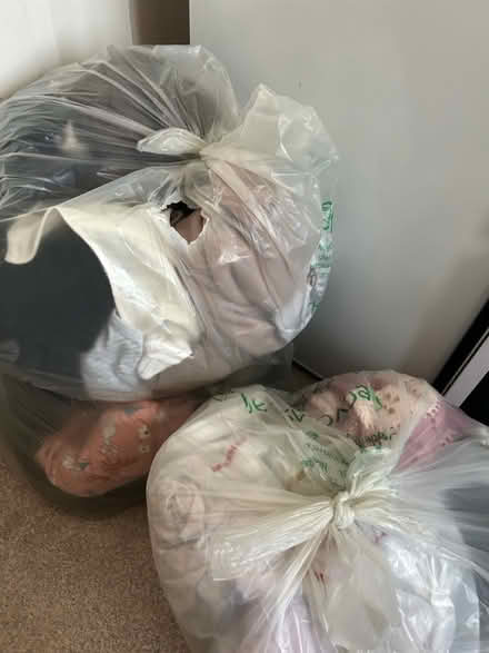 Photo of free Clothes (King’s Cross) #1