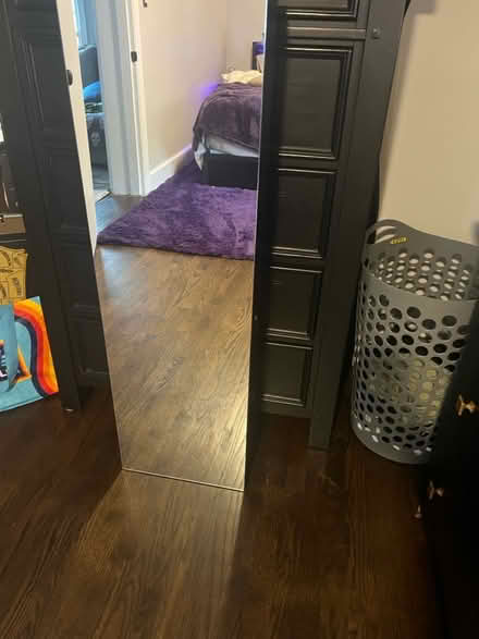 Photo of free jewelry mirror organizer (Tuckahoe, NY) #3