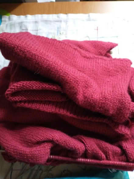 Photo of free Unfinished knitted cardigan (Endmoor LA8) #2