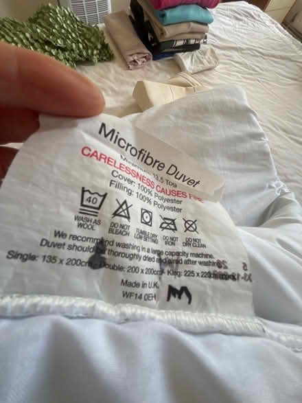 Photo of free double duvet micro fibre (North Cheam KT4) #2