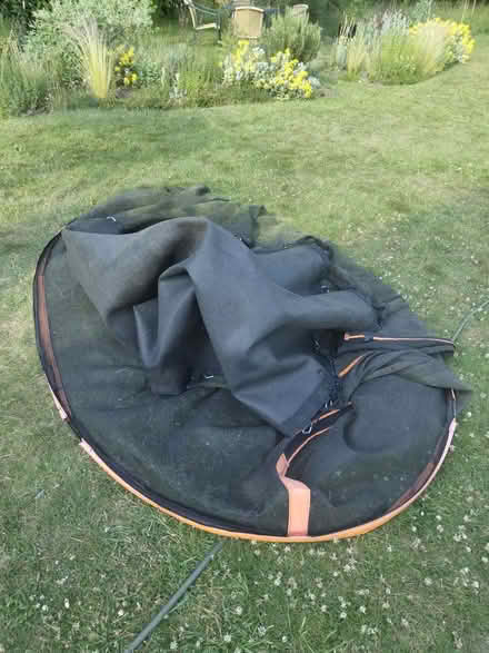 Photo of free 8ft trampoline (Whitchurch-On-Thames RG8) #2