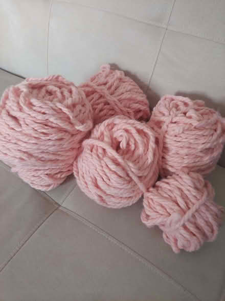 Photo of free Pink wool (Sydenham SE26) #1