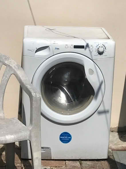 Photo of free Washing machine (KT3 new malden) #1