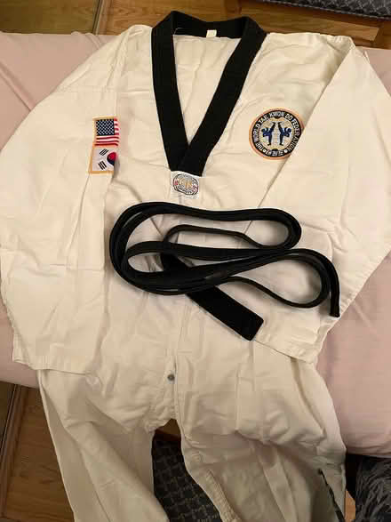 Photo of free Martial Arts wear Sz 5 (Saratoga Village) #1