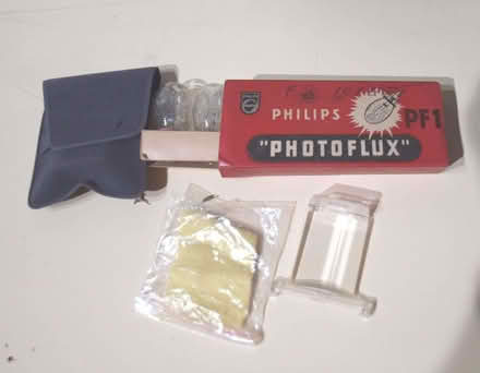 Photo of free vintage photography bits (Oakwood LS8) #1
