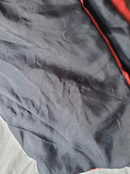 Photo of free Duvet cover king size (GU227) #2