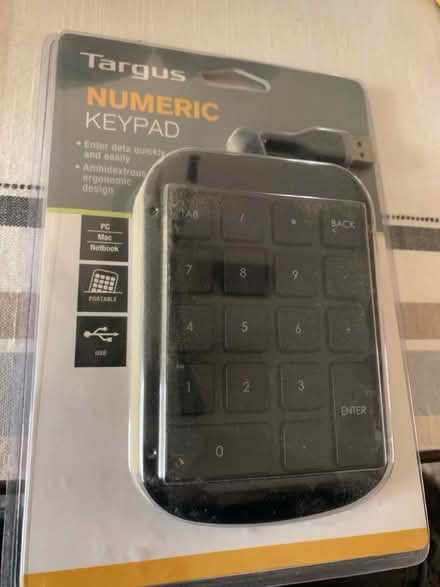 Photo of free 10 key computer accessories (Bloomsbury) #1