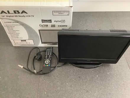 Photo of free 16 inch TV (Wallington near Baldock) #1