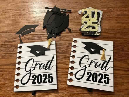 Photo of free 2025 Graduation decorations (South Skokie) #2