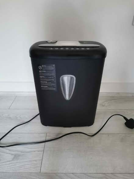 Photo of free Shredder (Harrow Weald HA3) #1