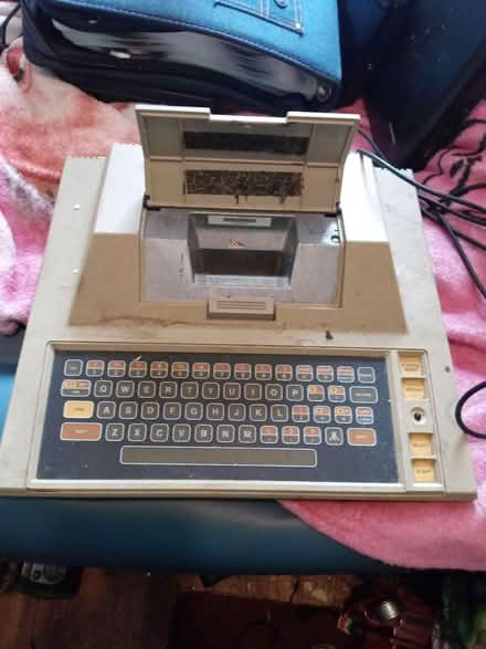 Photo of free Old Atari 400 (Brooklyn) #2