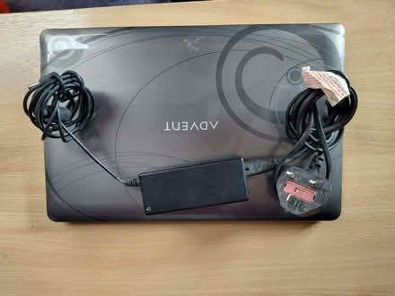 Photo of free Old "Advent" small laptop running Linux (Apley TF1) #2