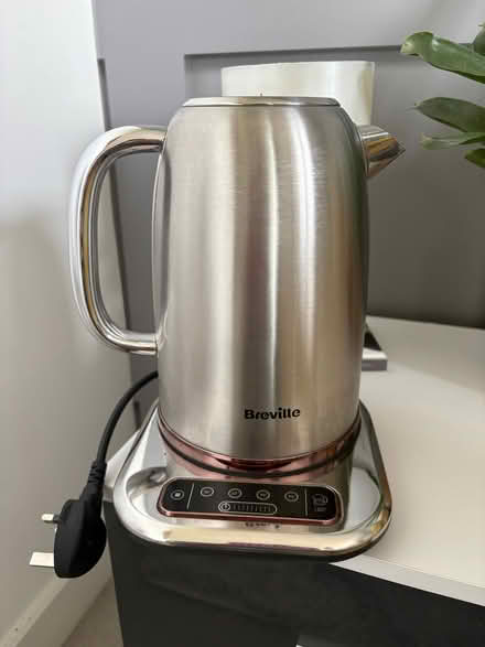 Photo of free Breville kettle (Bishops Tachbrook CV33) #1