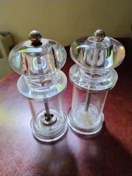 Photo of free Salt & Pepper Grinders (Southampton SO16) #2