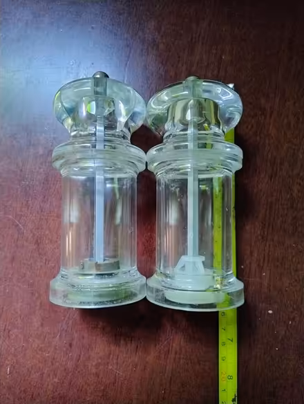 Photo of free Salt & Pepper Grinders (Southampton SO16) #1
