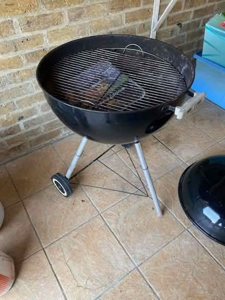 Photo of free barbecue (CT11) #2