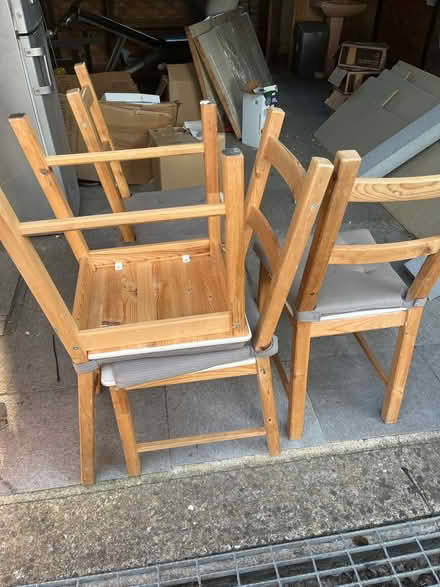 Photo of free 4 chairs with cushions (MK17) #3