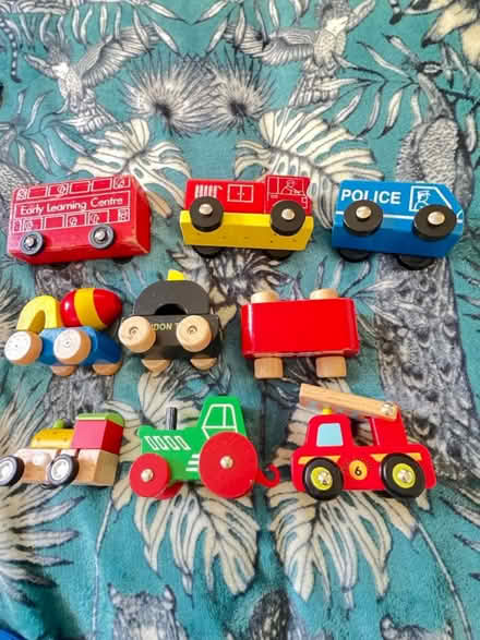 Photo of free Bag of 9 cars/trucks (SW11) #1