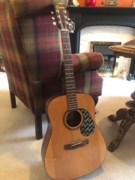 Photo of free Acoustic guitar (needs some repairs) (Kirkcaldy KY1) #1