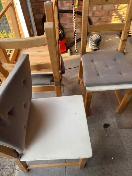 Photo of free 4 chairs with cushions (MK17) #2