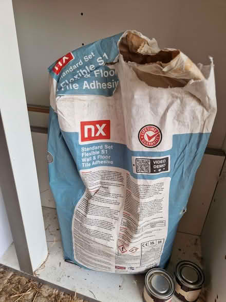 Photo of free tile fix opened bag (Fromefield BA11) #1