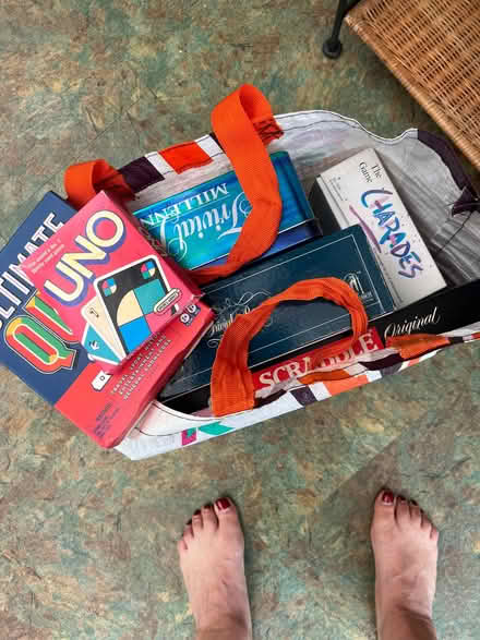 Photo of free Games - Trivial Pursuit Scrabble Uno etc (Layer-de-la-Haye CO2) #1